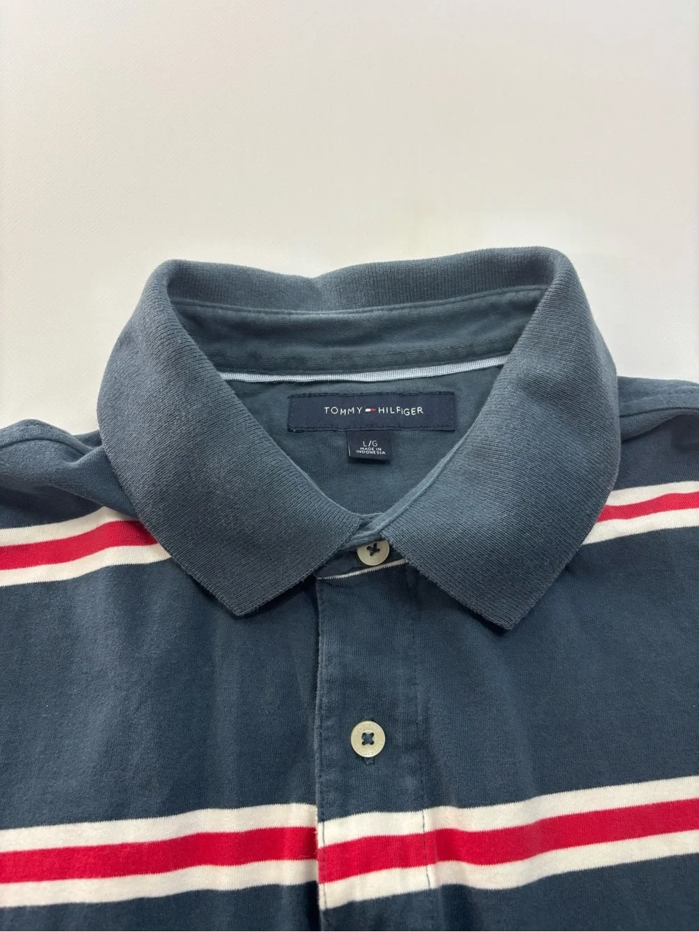 Tommy Hilfiger Navy Polo with Red and White Stripes Men’s Size Large Blue - Picture 3 of 7